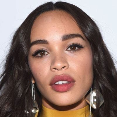 Discover Cleopatra Coleman: Biography, Age, Height, Body。